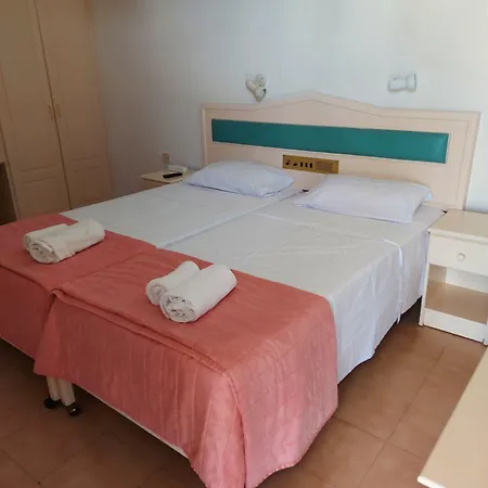 Aparthotel Seagull 3*