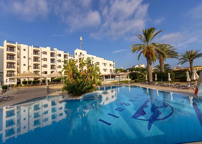 Aparthotel Seagull 3*